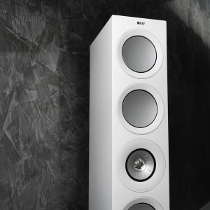 KEF R11